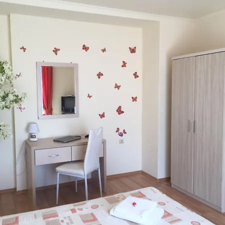 Апартаменты С 1 Спальней, Солнечный Берег Apartment *